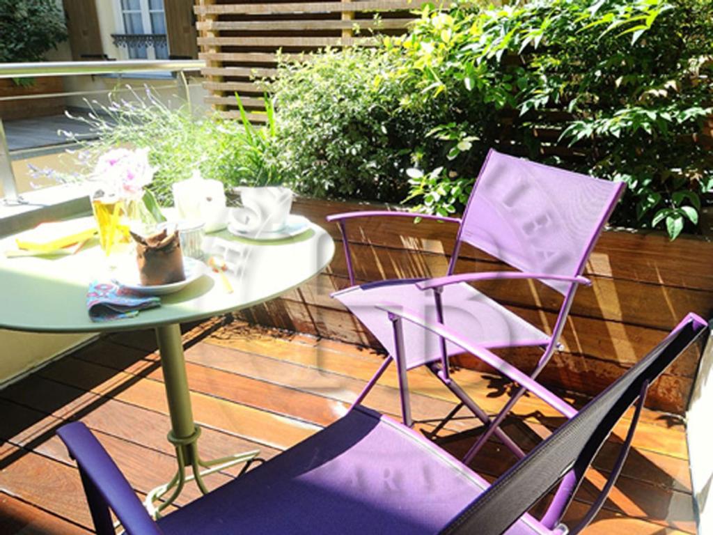 Hotel Boileau Amenities: Experience unparalleled comfort and convenience with our array of luxurious amenities, including a tranquil courtyard garden, fitness center, and concierge services.