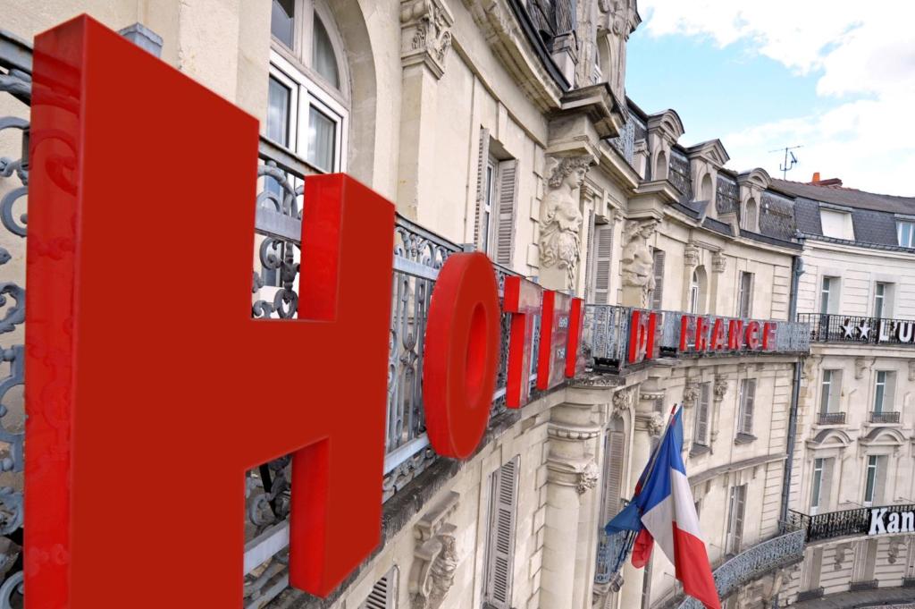 Hôtel De France offers a charming blend of historic elegance and modern comfort, situated in the heart of Paris.