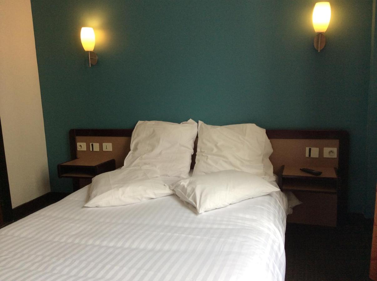 Hotel De La Place, Malakoff