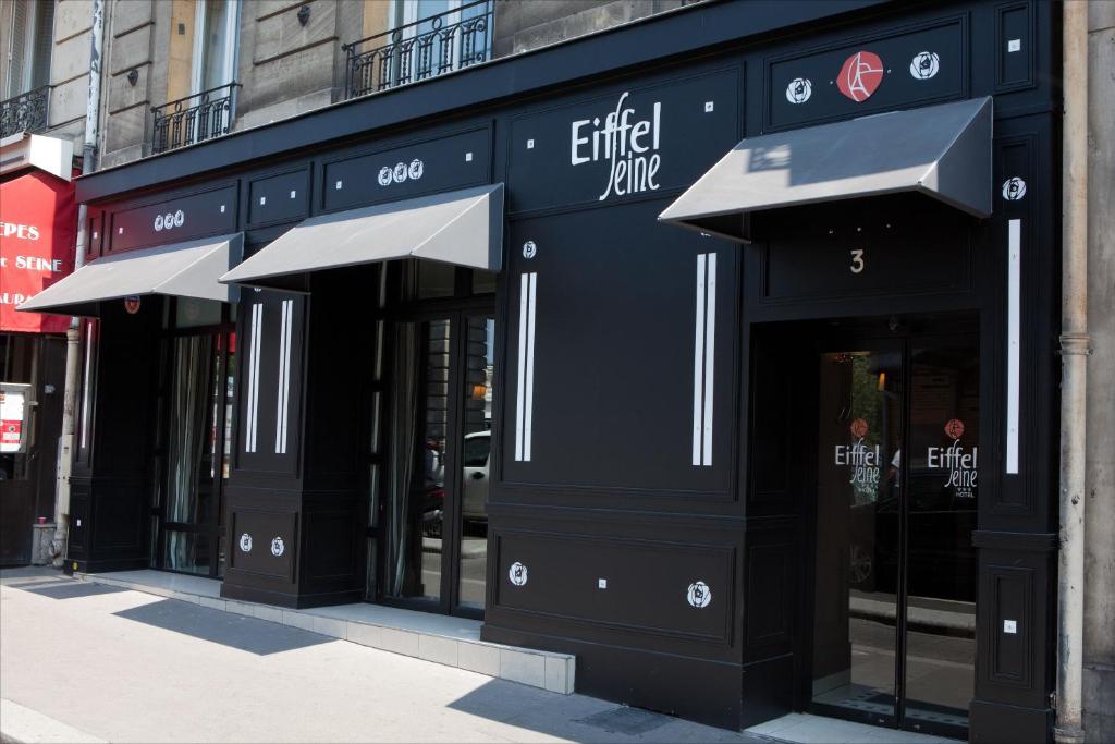 Front and entrance to Hotel Eiffel Seine