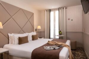 Hôtel Longchamp Elysées