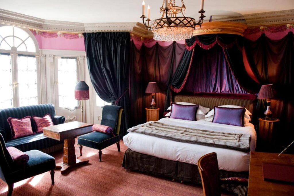 L’Hôtel Paris