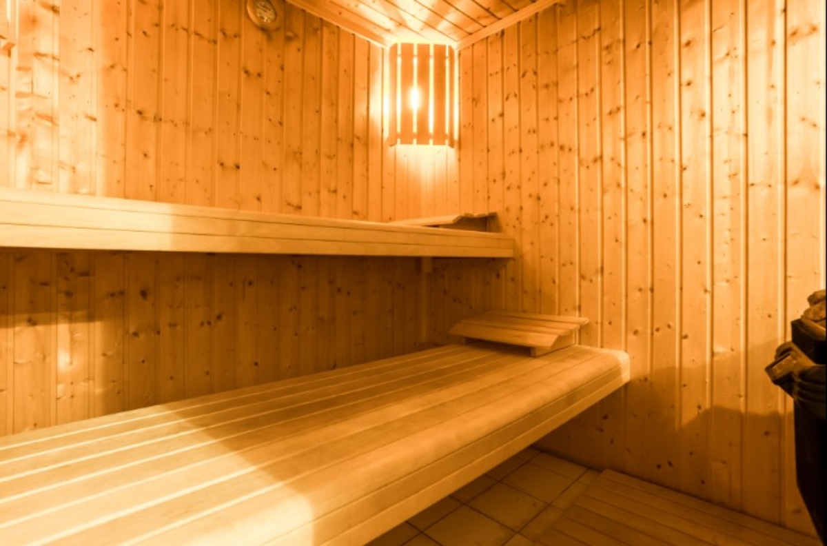 Sauna amenity in La Residence Paris