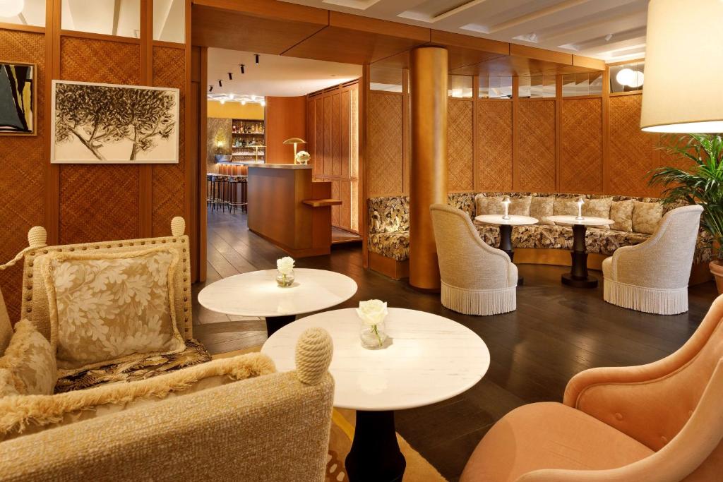 Lobby in Le Belgrand Hotel Paris Champs Elysees, Tapestry Collection by Hilton