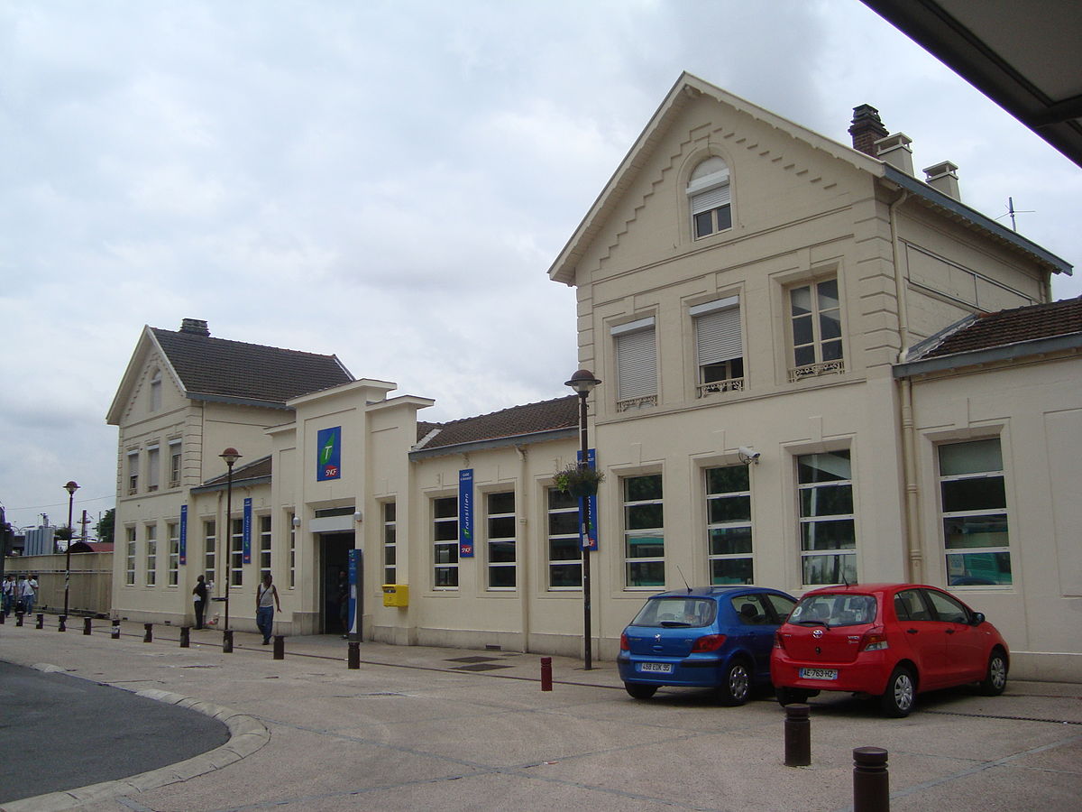  Exterior view of the renovated Gare du Bourget