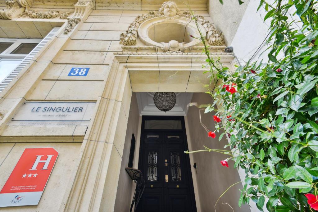 Le Paris Singulier captivates with its charming facade and boutique allure upon the first glance.