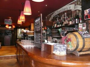 Les Bacchantes Paris