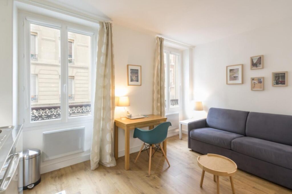 Living room design of Les Toits de Paris
