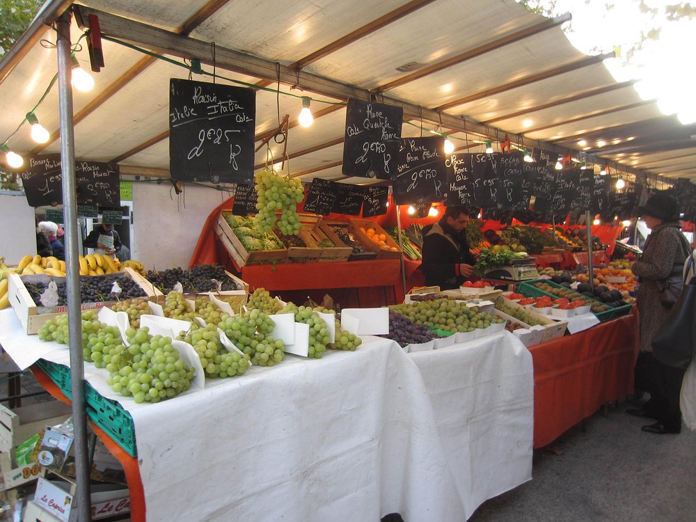 Marché Saxe-Breteuil