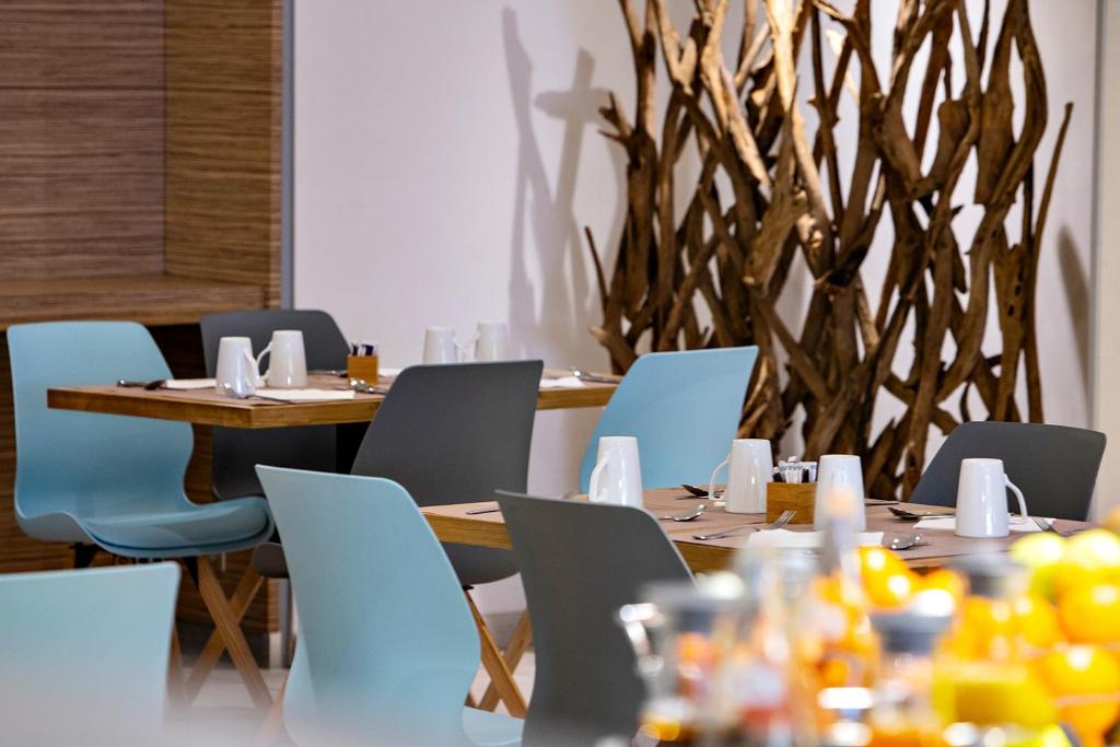 Mercure Paris Vaugirard Porte De Versailles offers exceptional value for money, with competitive rates compared to similar accommodations.