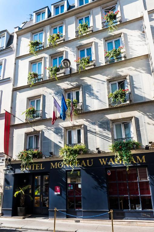 Building interior of Monceau Wagram Hotel – Paris