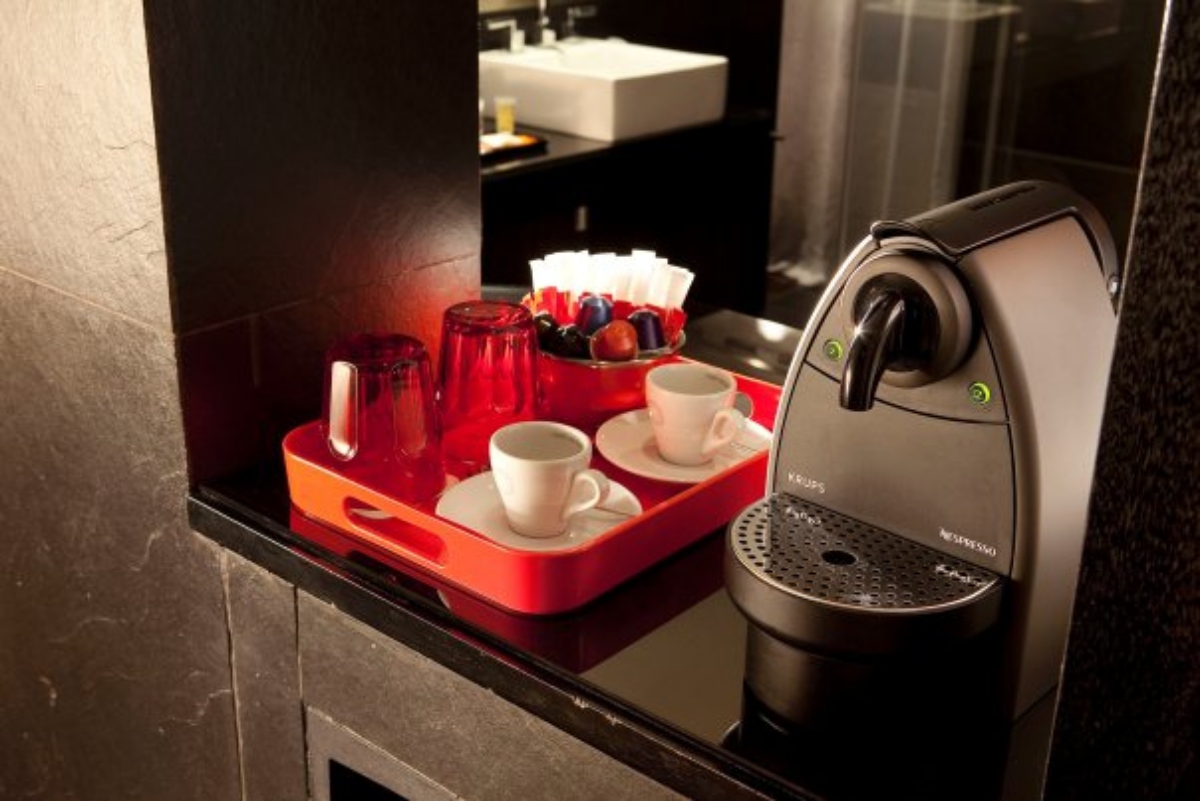 Coffee Maker in MonHôtel Lounge & Spa