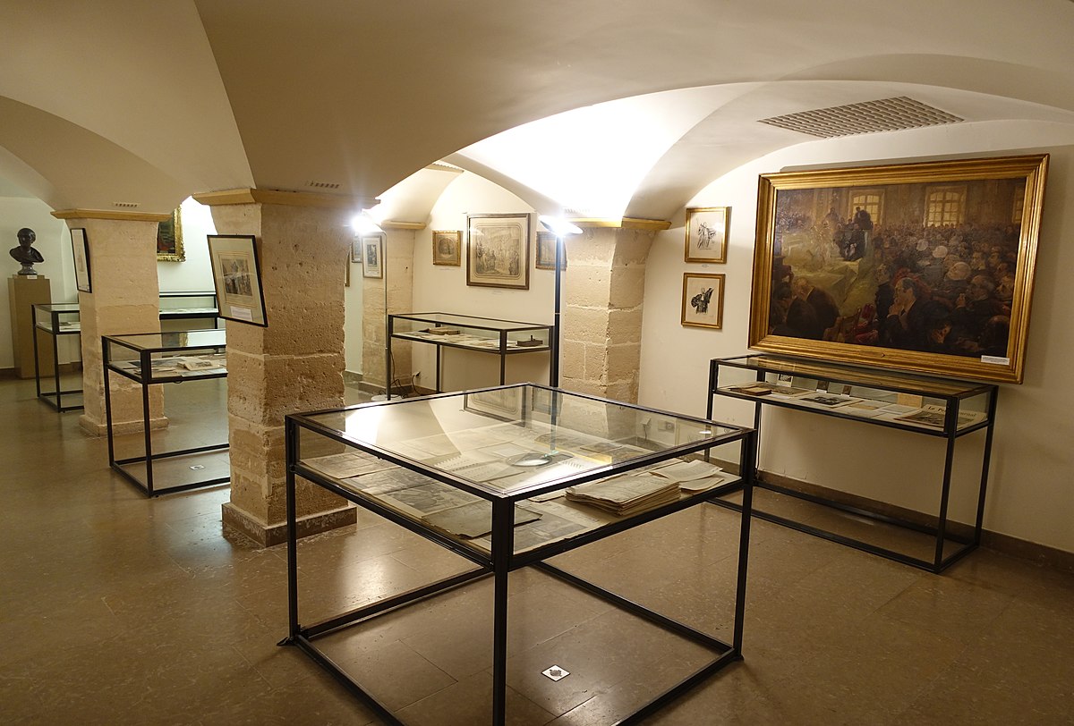 Rooms of the Ancien Régime and the Dreyfus Affair