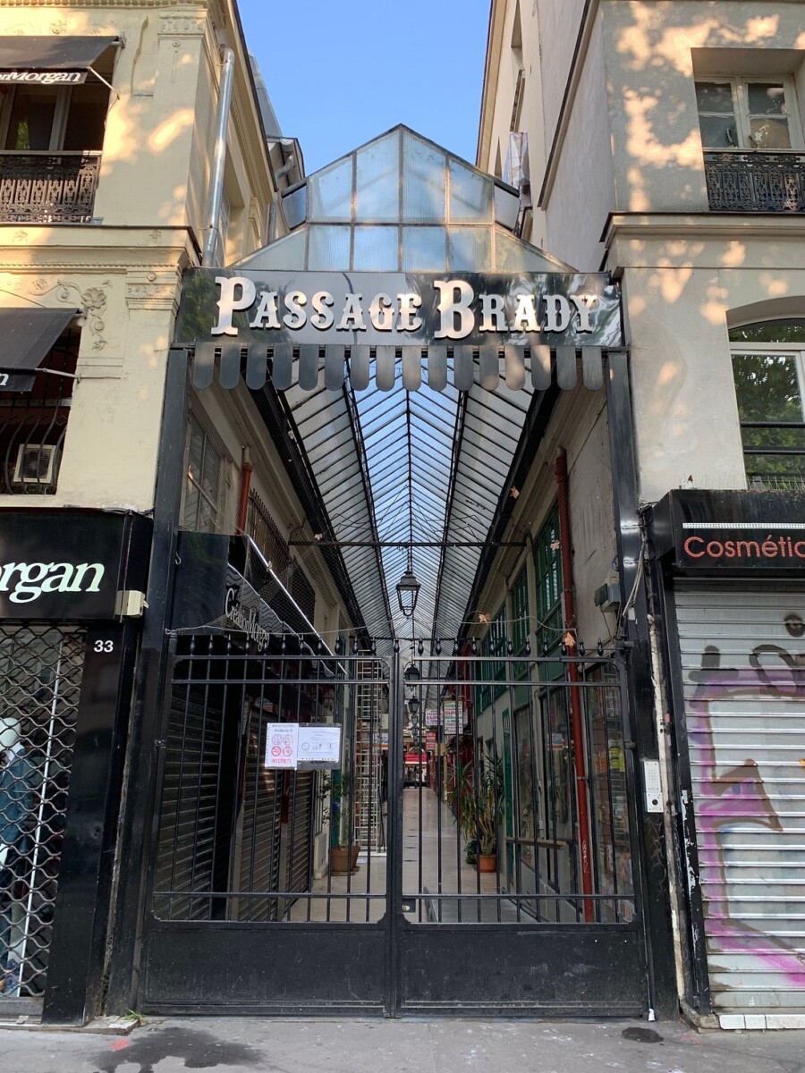 Passage Brady