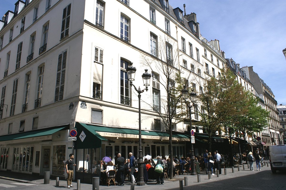 Place du Marché Saint Honoré