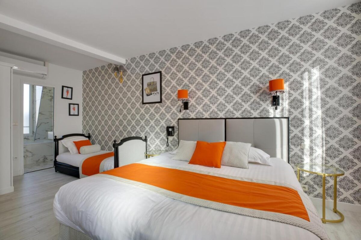 Riviera Elysées Hotel – Paris