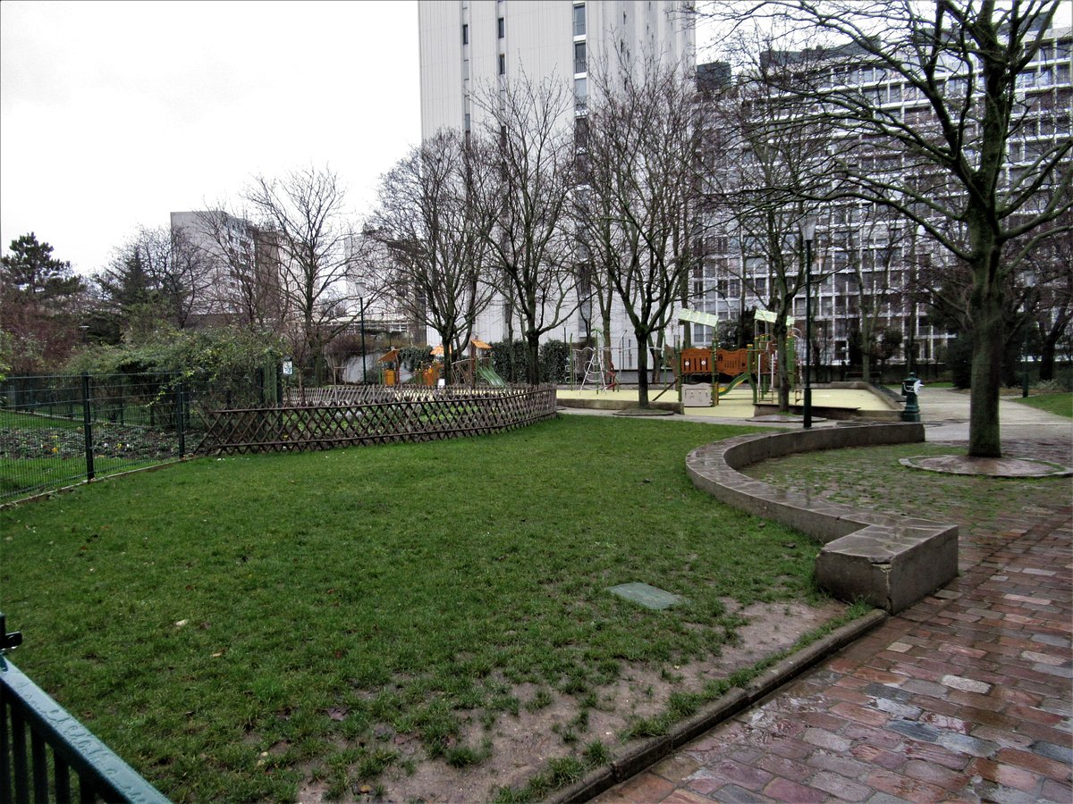 Square Jean Cocteau