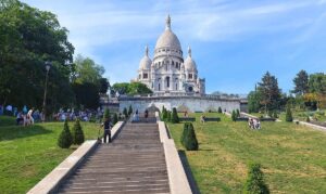 Square Louise Michel
