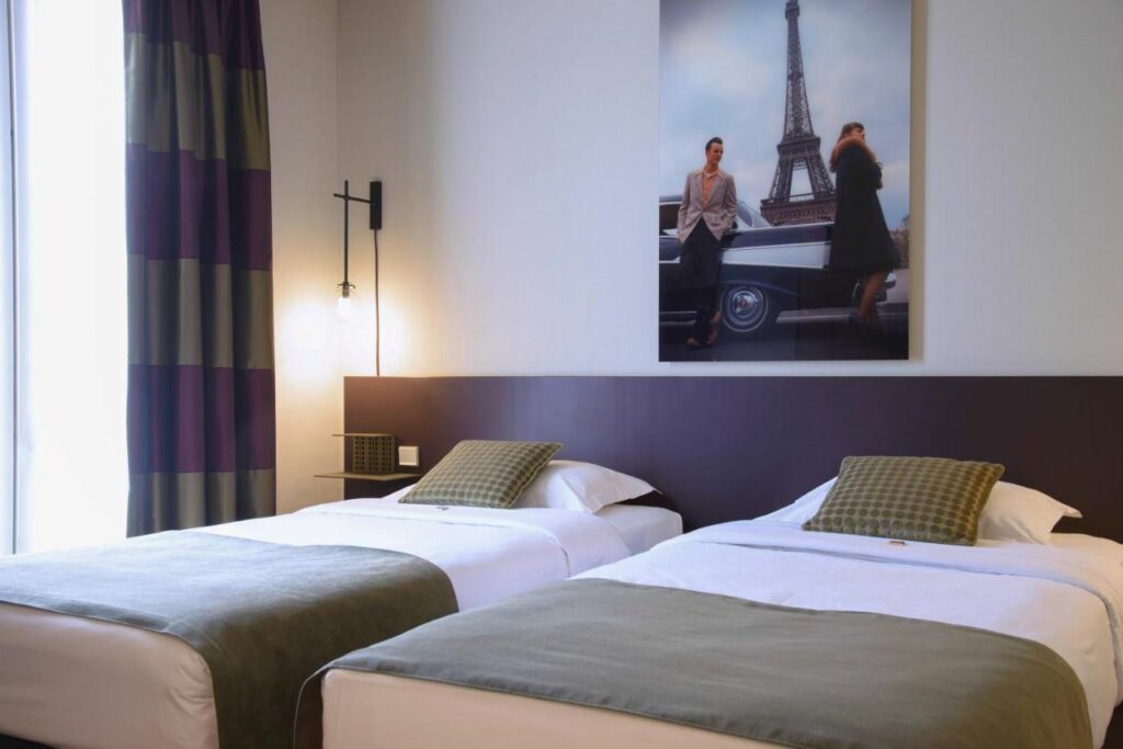 Bedroom with two beds in Tilsitt Etoile